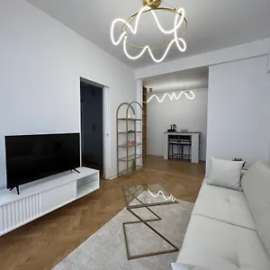 Center Victoriei St Apartment